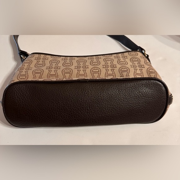 ETIENNE AIGNER Signature Logo Tan With Dark Brown Trim Shoulder Strap Bag - Picture 10 of 16